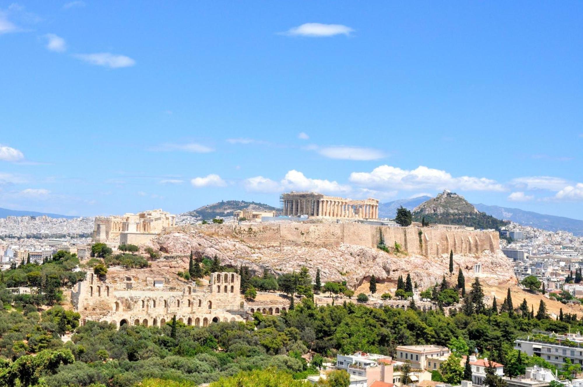 Elegant Apartment Under The Acropolis Athena Bagian luar foto