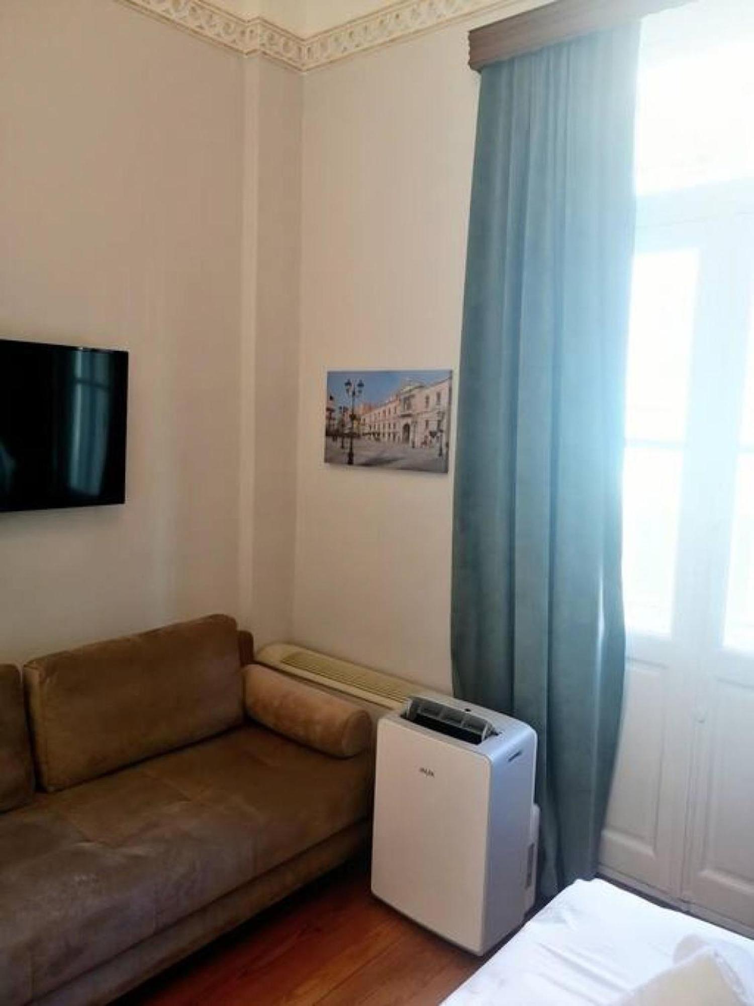 Elegant Apartment Under The Acropolis Athena Bagian luar foto